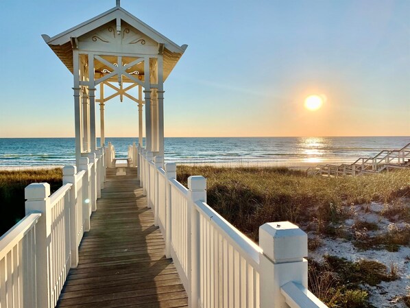 Strand