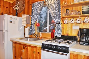 c6 kitchen