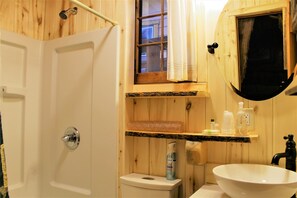 cabin2 Broom