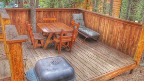Cabin 8 has an outdoor deck
