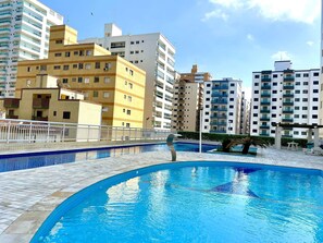 屋外プール