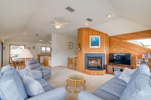 Top Level Living Area