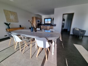 Dineren