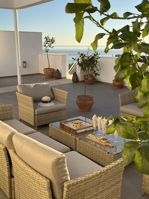 Private Roof Top