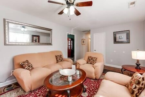 Living Room (1)