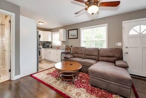 Living Room (1)