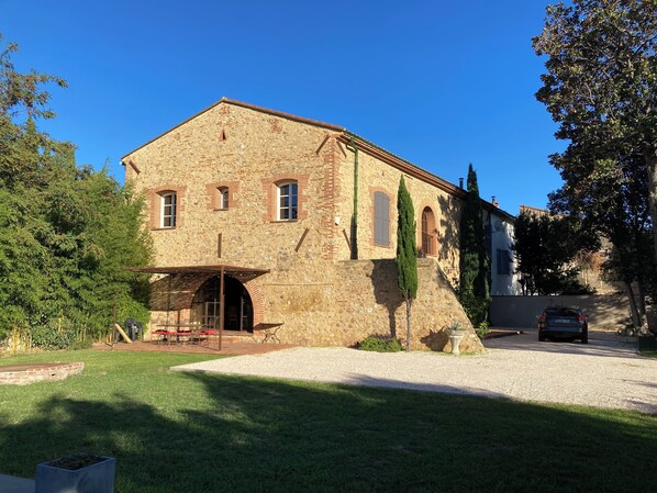 Exterior