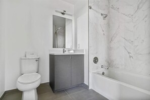 Studio Apartment Photos 1515 Continuum 57