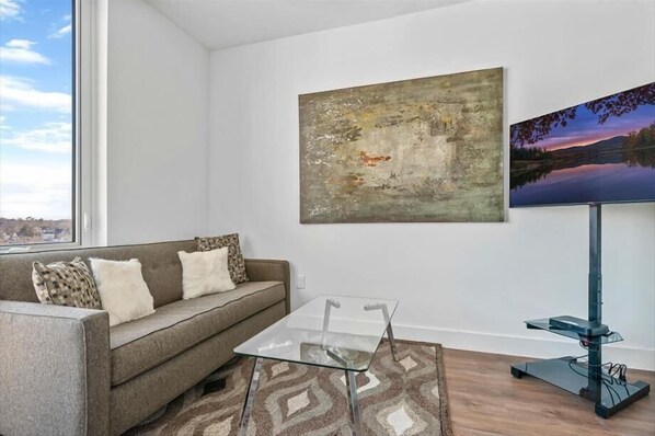 Studio Apartment Photos 1515 Continuum 57