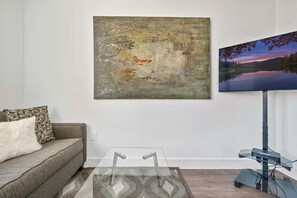 Studio Apartment Photos 1515 Continuum 57