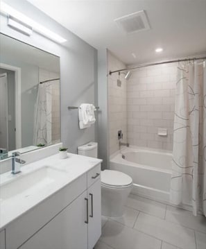 Bethesda 2 Bedroom Bathroom