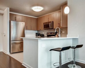 Jersey City 1 Bedroom Kitchen