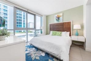 Miami Miami Beach 1 Partial Ocean View Bedroom