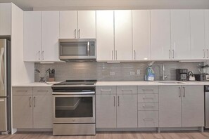 East Boston 1 Bedroom Kitchen