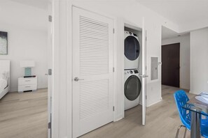 Washer/dryer for your use