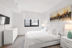 Noma Washington 1 Bedroom Deluxe w/ Balco Bedroom