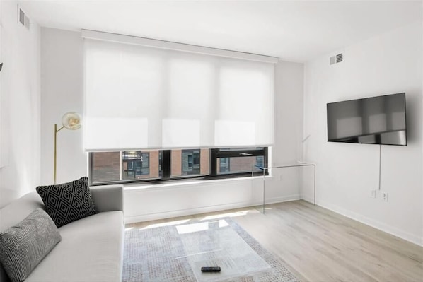 Noma Washington 2 Bedroom Living Room
