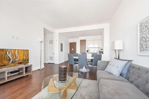 Midtown West New York 1 Bedroom Deluxe Living Room