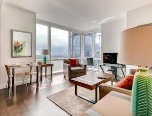 Midtown West New York 1 Bedroom Deluxe Living Room