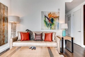 Midtown West New York 1 Bedroom Deluxe Living Room