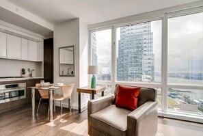 Midtown West New York 1 Bedroom Deluxe Living Room