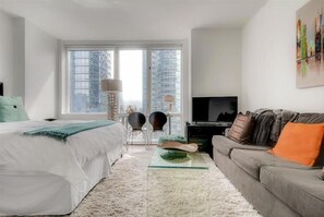 Midtown West New York Studio Living Room
