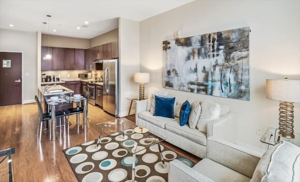 Downtown Washington 1 Bedroom Living Room