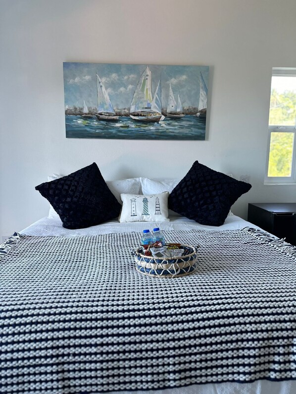 Luxury King Pillowtop Bed