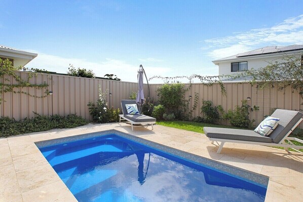 External heated pool