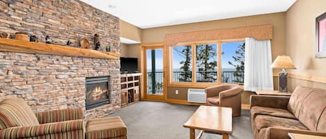 Living room with deck and direct view of Lake Superior