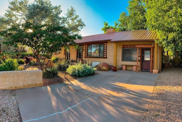 Welcome to your Sweet Retreat in Kanab!