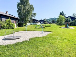 Græs, Offentlige Rum, Lawn, Land Lot, Have, Landscaping, Skygge, Gård, Sommerhus, Parkere