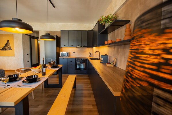 Private kitchen