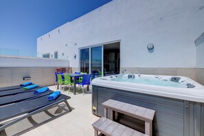 Terrace (1)