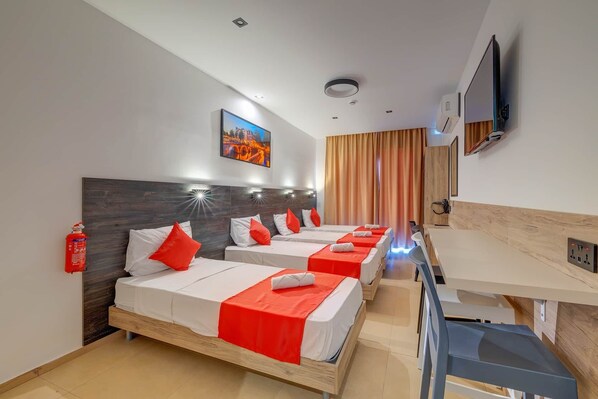 Bed for 4 persons (1)