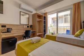 Room without Kitchen (4)