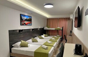 Bed for 6 people