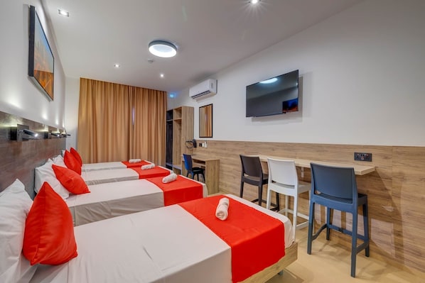 Bed for 4 people (1)