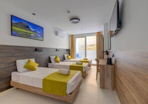 Bedroom / No Kitchen (2)