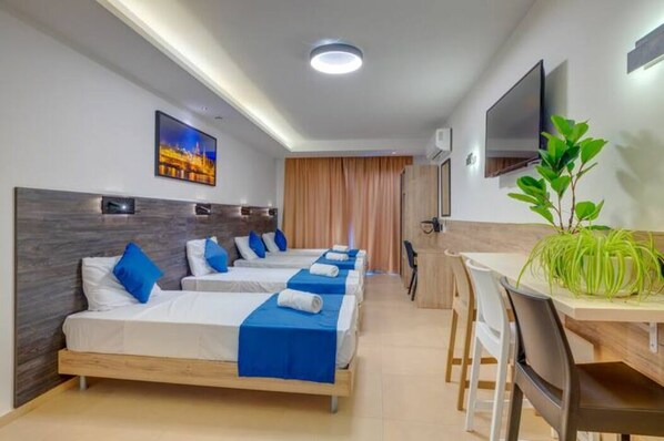 Bed for 4 persons