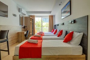 Bedroom 2 (2)