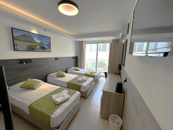 Bedroom 1 (1)