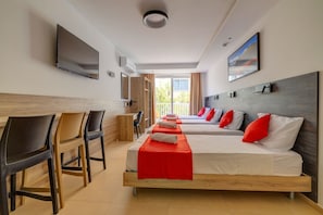 Bedroom 2 (2)