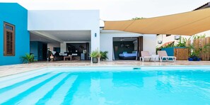 4 bedroom luxury villa for vacation rental in Curacao with private pool and roof terrace - photo 2