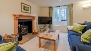 Sitting Area, Charlton Down Cottage, Bolthole Retreats