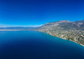 Verga beach (800m)