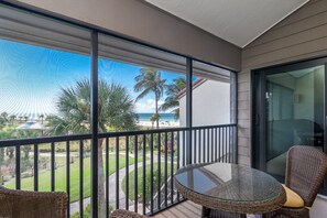4-14b lanai