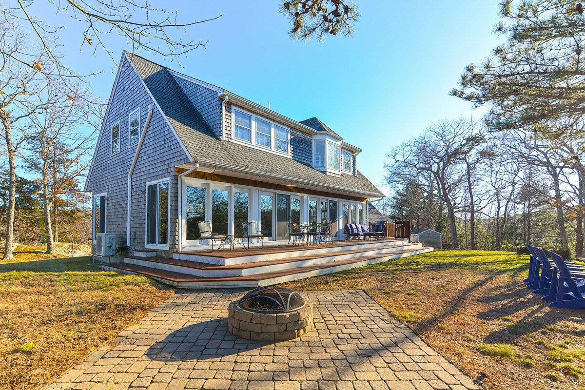 Salt Marsh Cottage: Access to Coffins Beach!