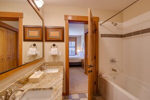 Indoors, Floor, Flooring, Sink, Sink Faucet
