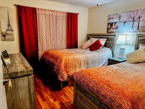 Second Bedroom (1)